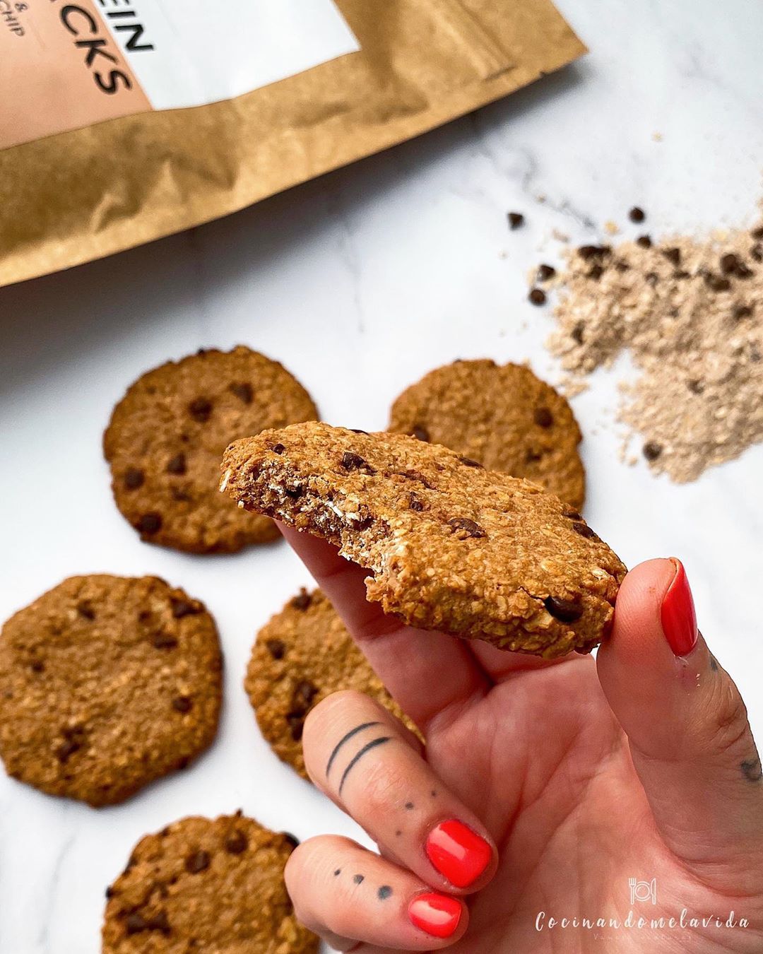 GALLETAS DE CEREALES CON CHISPAS DE CHOCOLATE