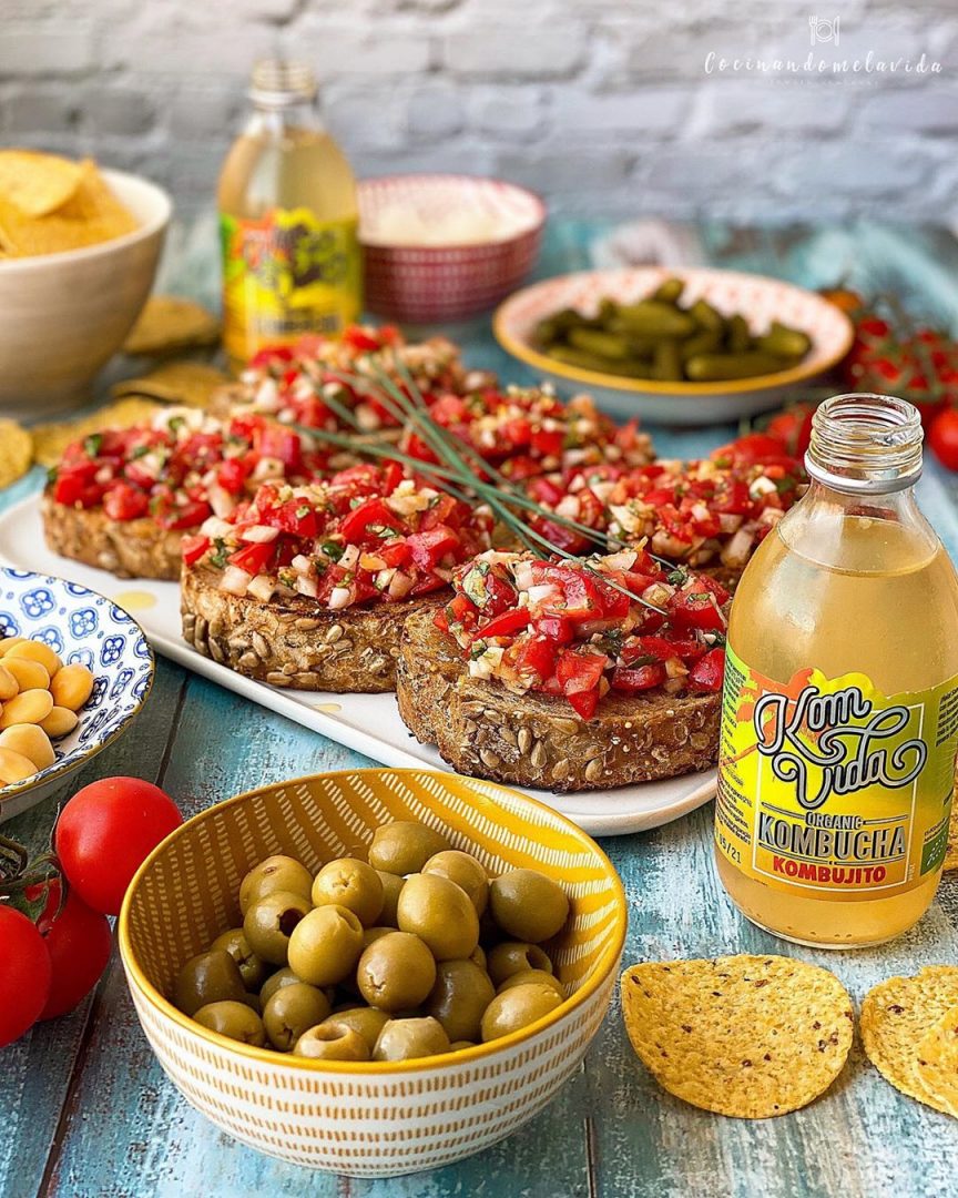 BRUSCHETTAS DE TOMATITOS