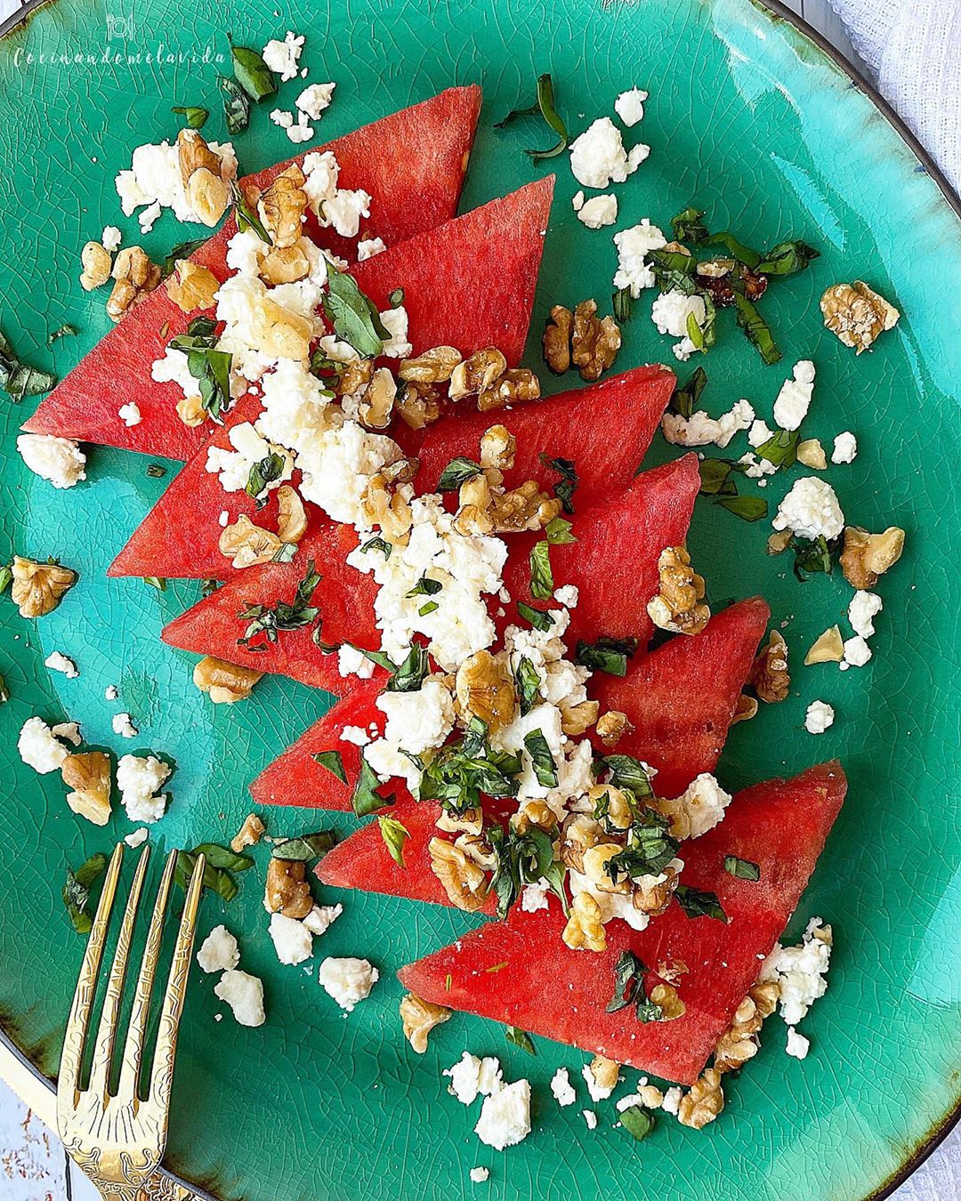 ENSALADA DE SANDÍA Y QUESO FETA ENSALADA DE SANDÍA Y QUESO FETA