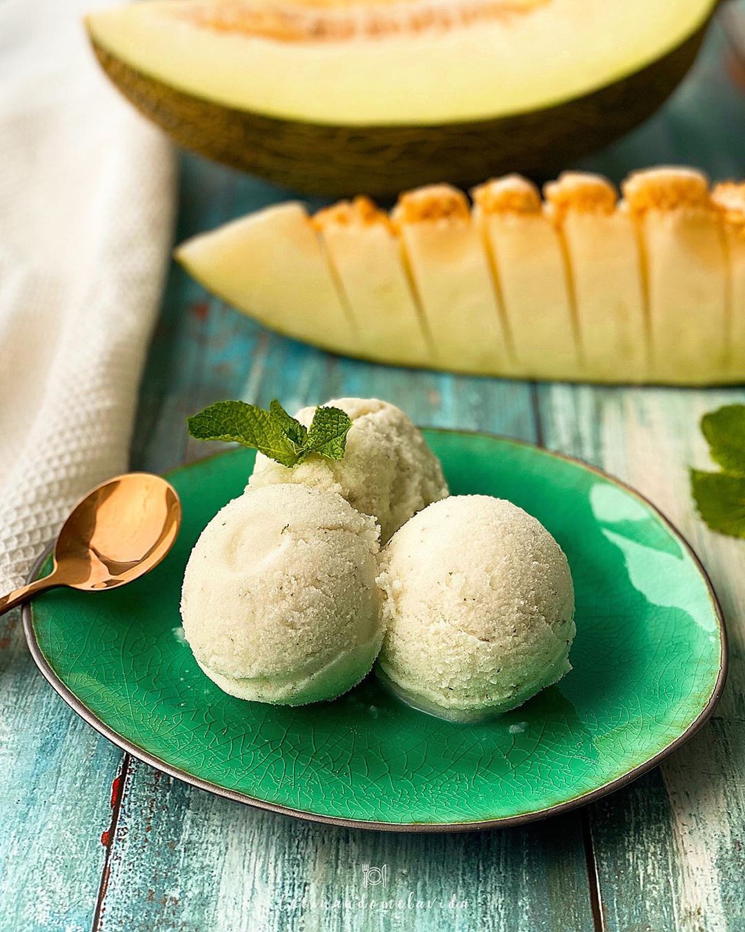 HELADO CREMOSO DE MELÓN HELADO CREMOSO DE MELÓN