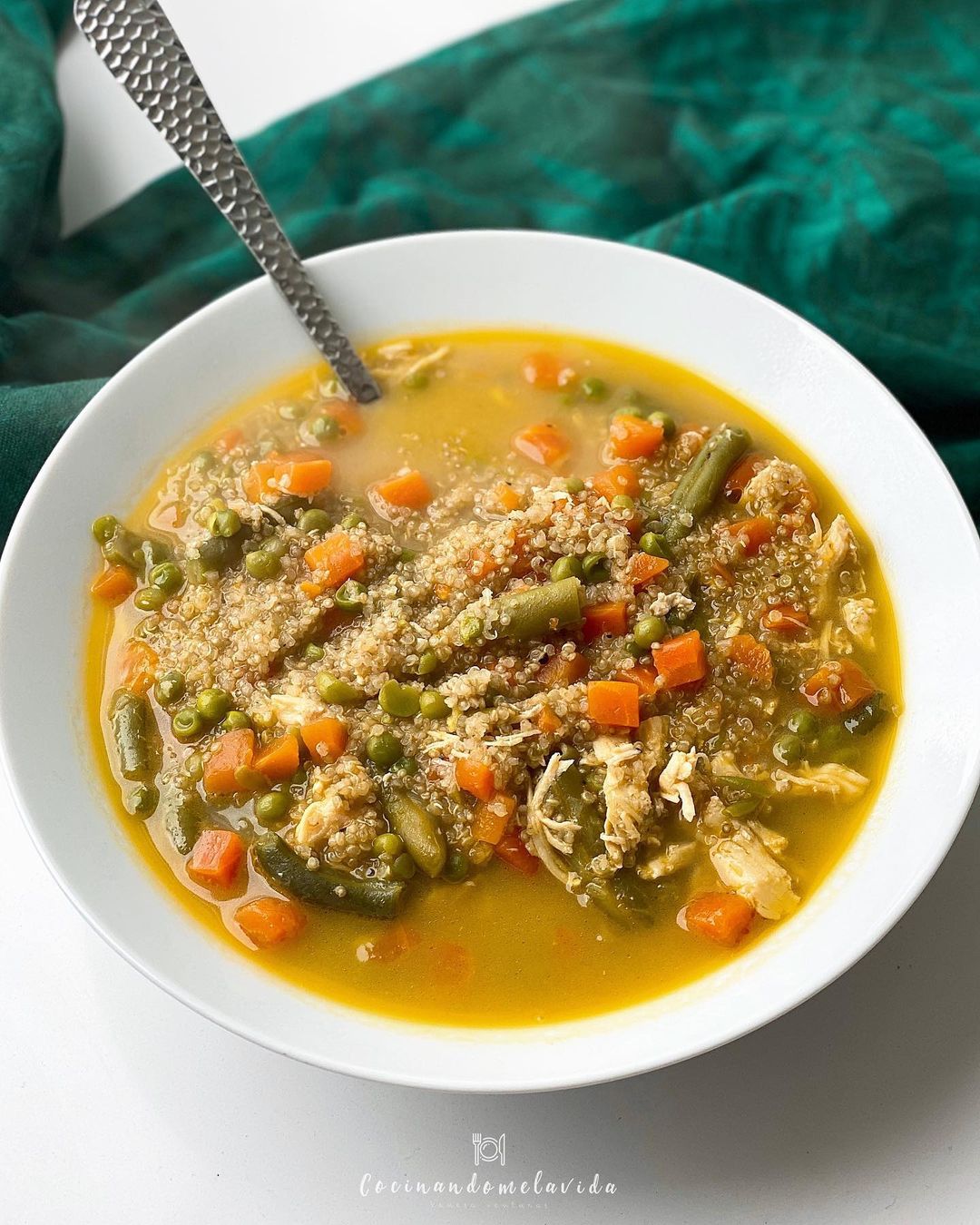 SOPA DE MENESTRA CON QUINOA