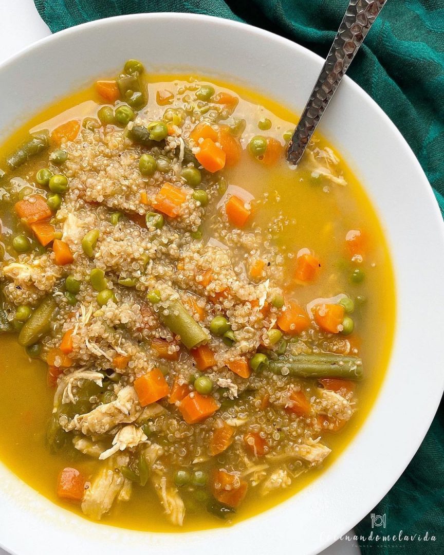 SOPA DE MENESTRA CON QUINOA