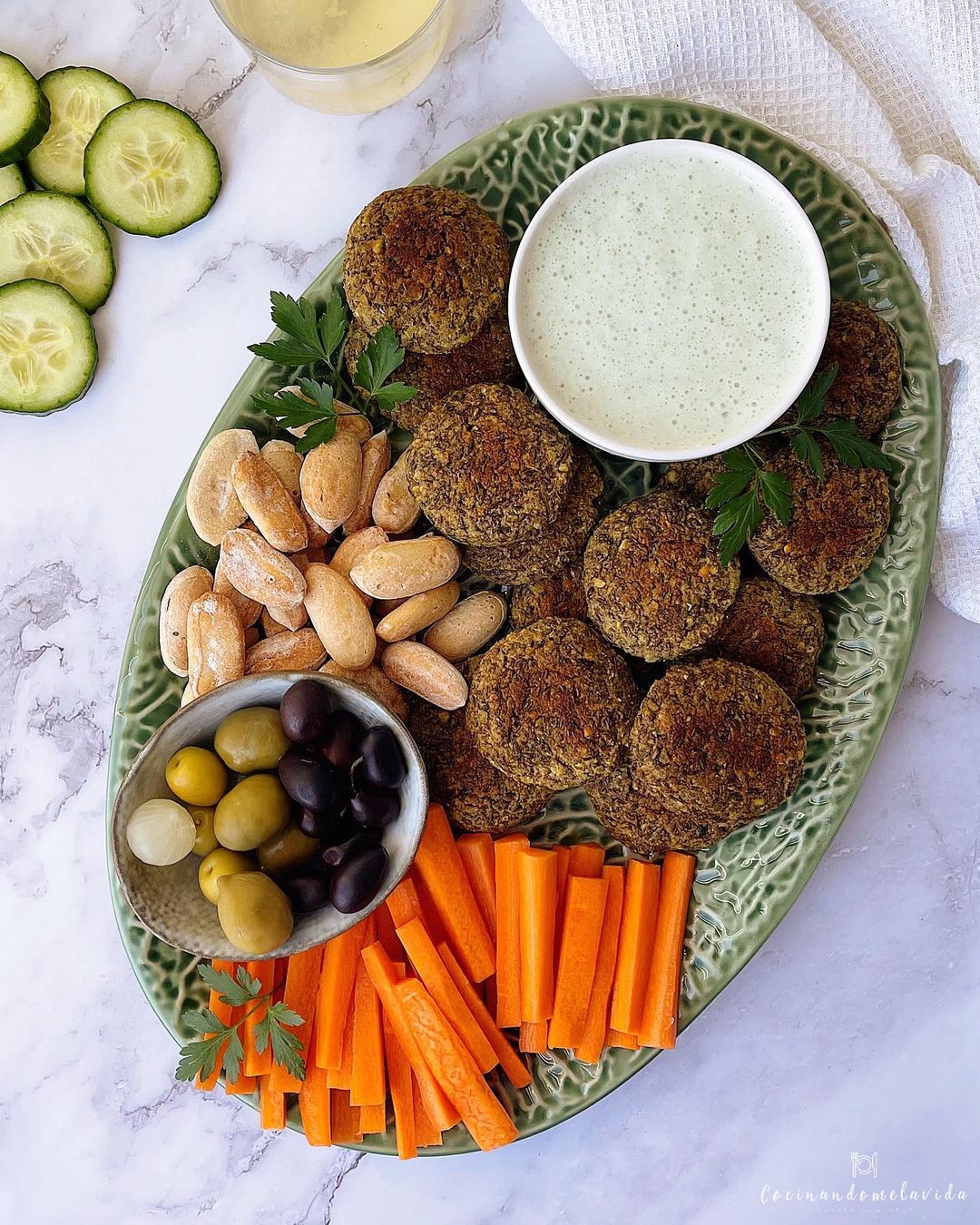 SALSA TZATZIKI