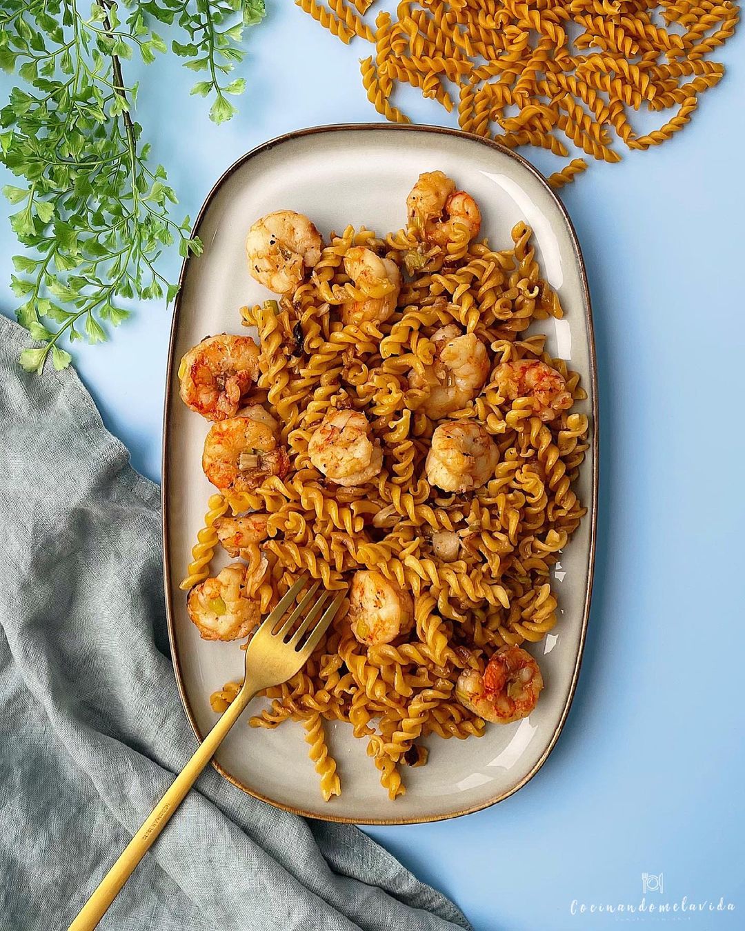 ESPIRALES DE GARBANZOS CON GAMBONES