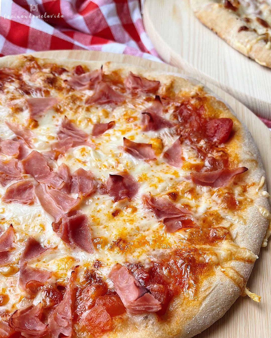 PIZZA PROSCIUTTO (LARGA FERMENTACIÓN)