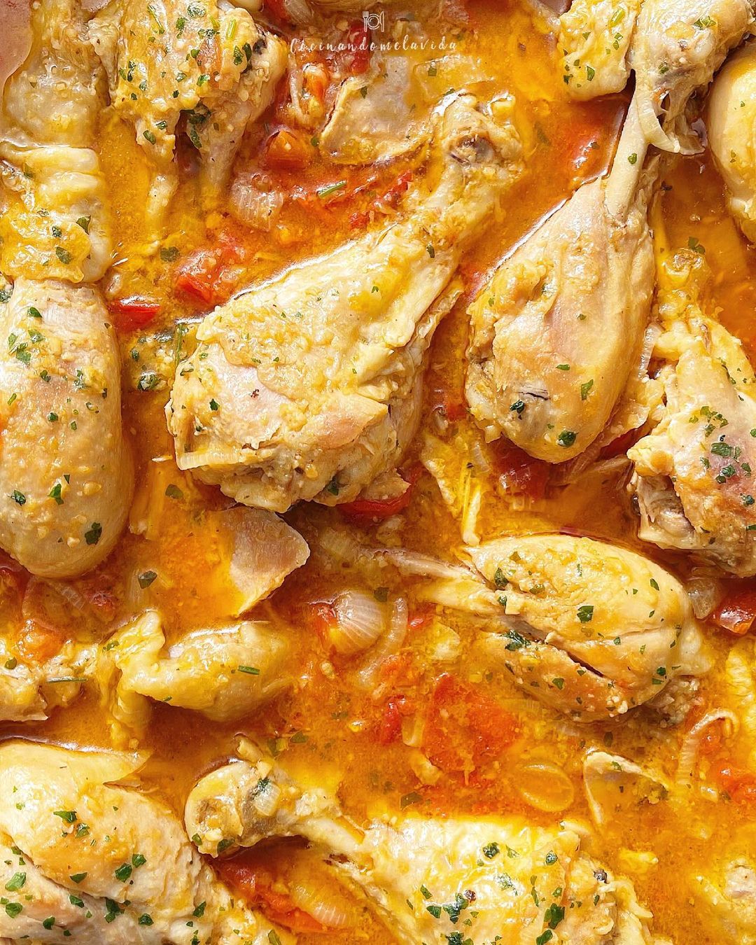 MUSLOS DE POLLO RUSTIDOS
