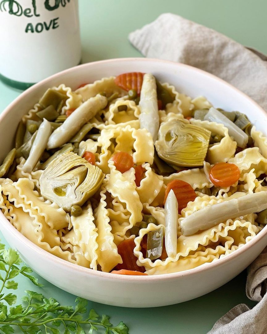 PASTA CON MENESTRA