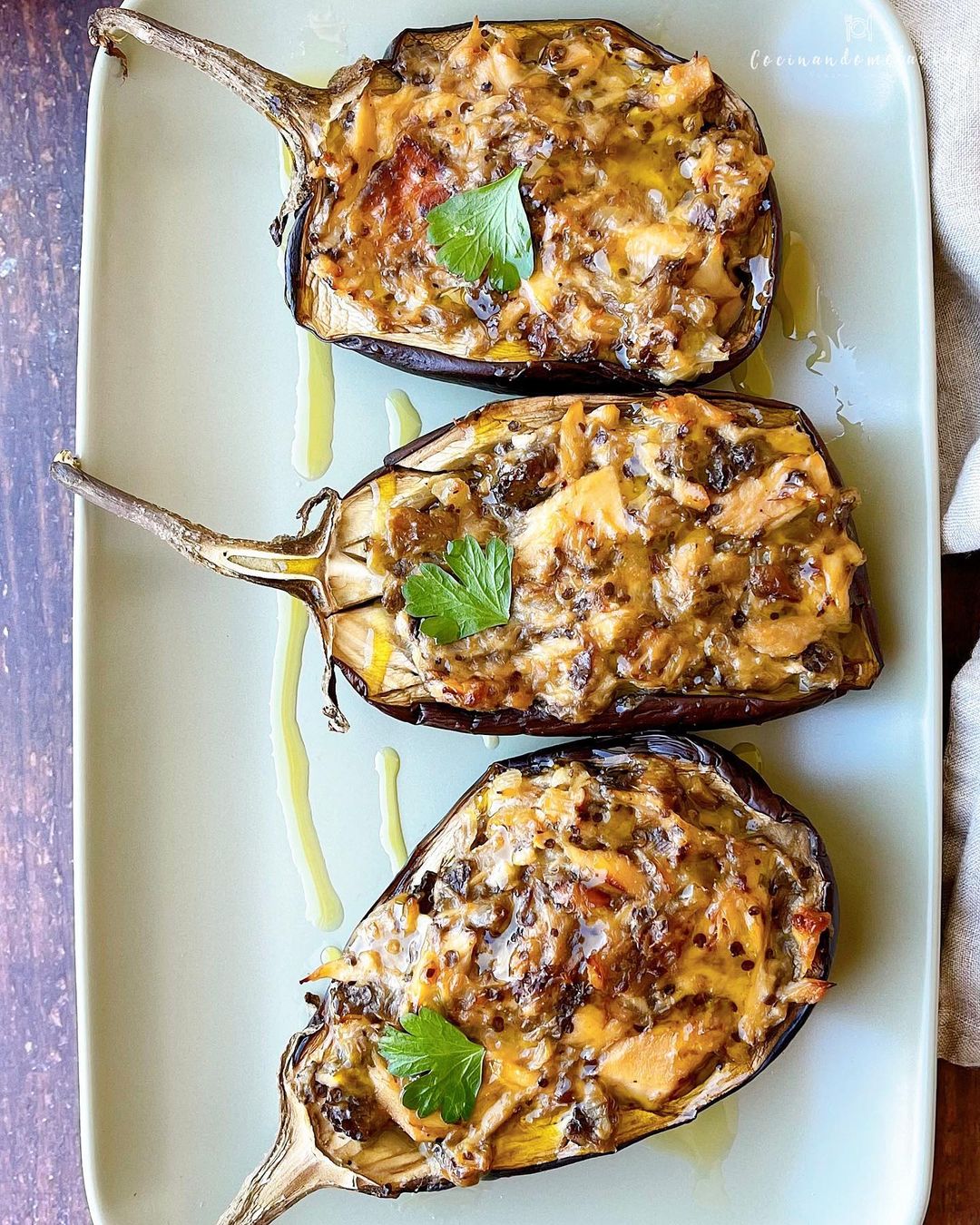 BERENJENAS RELLENAS DE CREMOSO DE BONITO