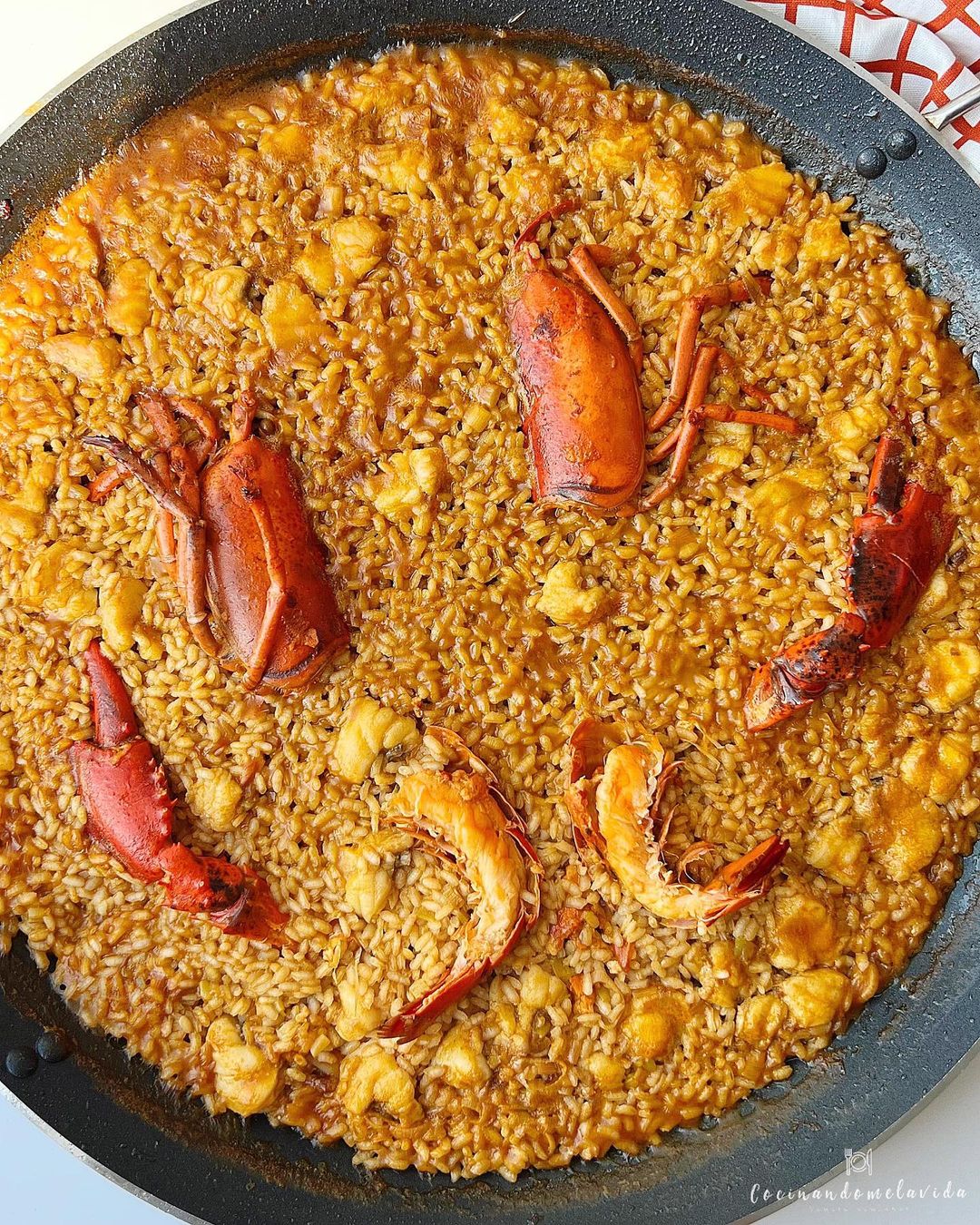 ARROZ CON RAPE Y BOGAVANTE