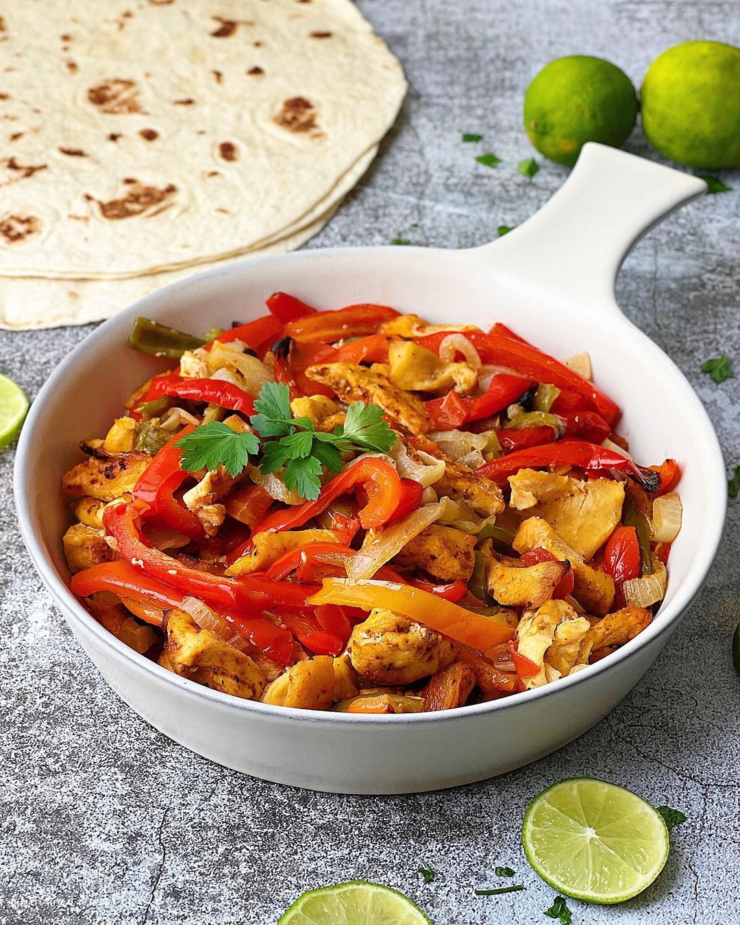 FAJITAS DE POLLO AL HORNO
