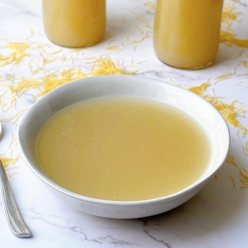 CALDO DE POLLO