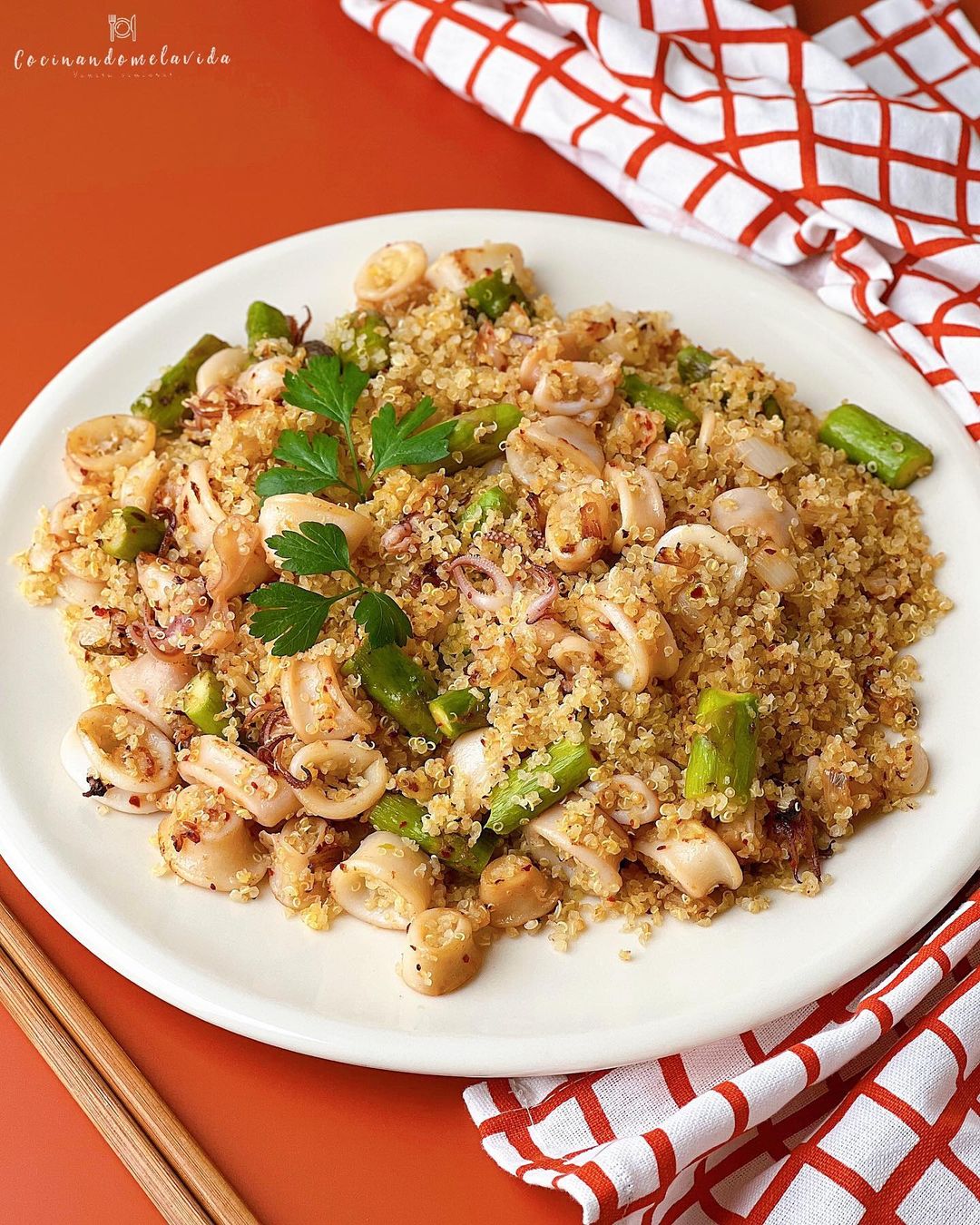 QUINOA CON CALAMARES Y VERDURAS