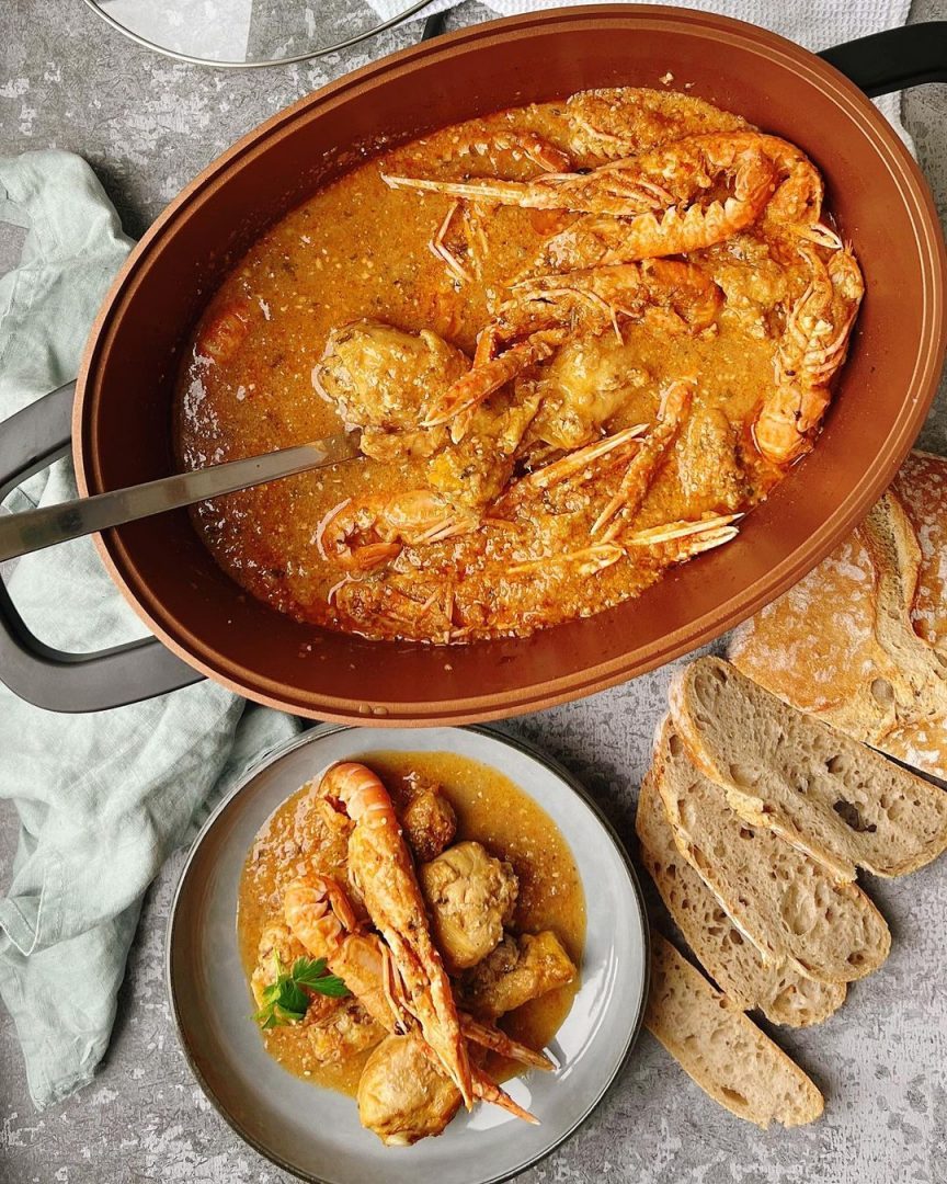 JAMONCITOS DE POLLO CON CIGALAS