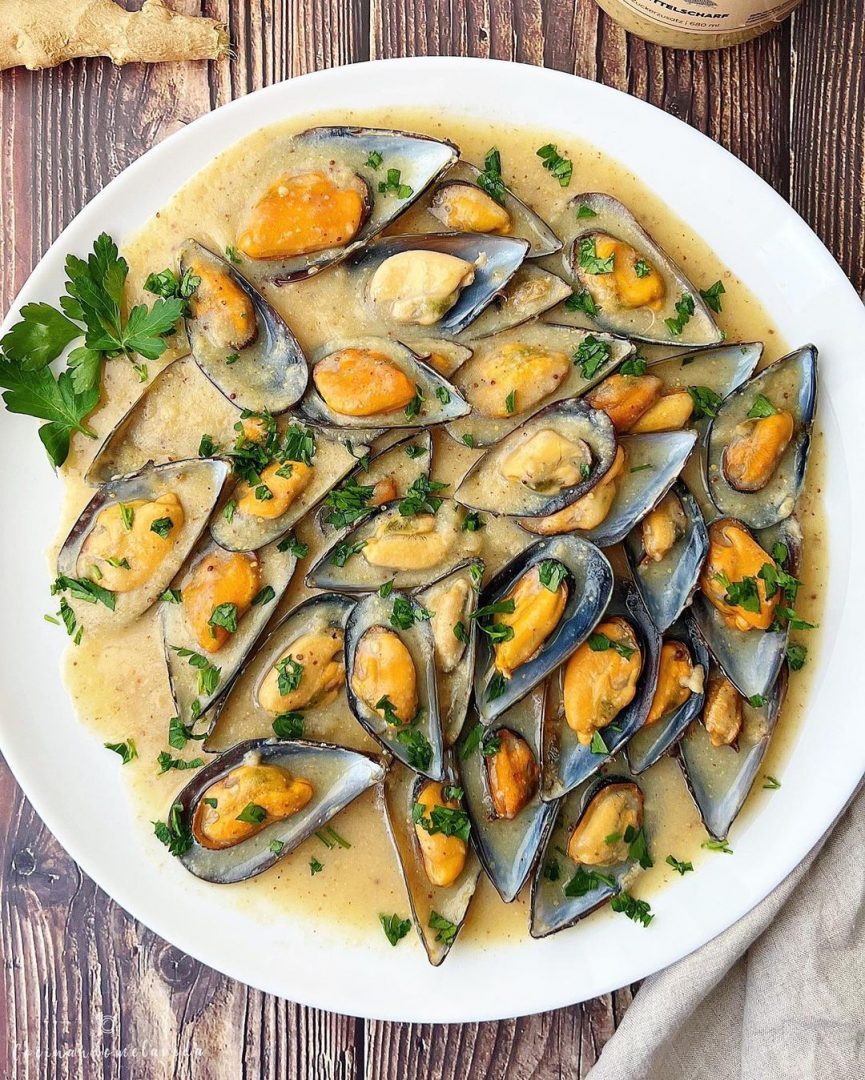 MEJILLONES EN SALSA DE MOSTAZA