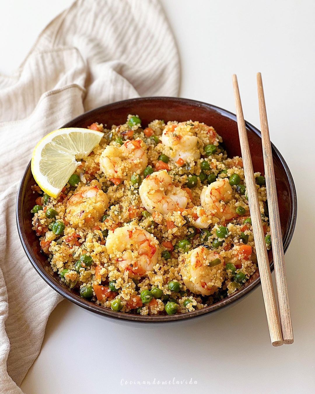 CUSCÚS CON VERDURAS Y GAMBONES