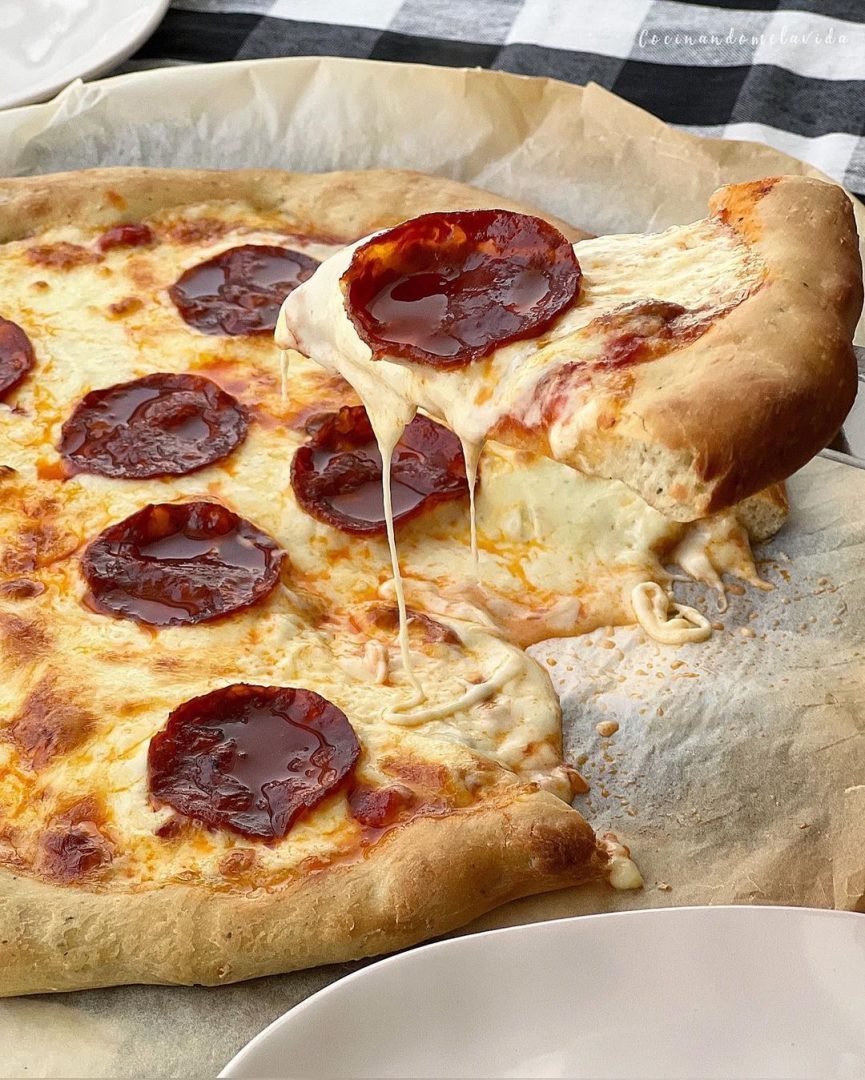PIZZA CASERA DE CHORIZO IBÉRICO