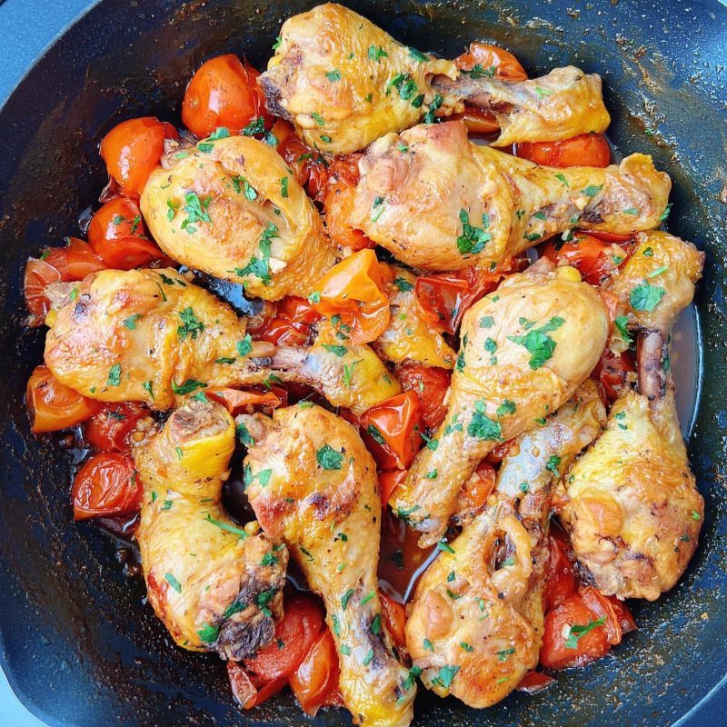 JAMONCITOS DE POLLO CON CHERRYS A LA SARTÉN