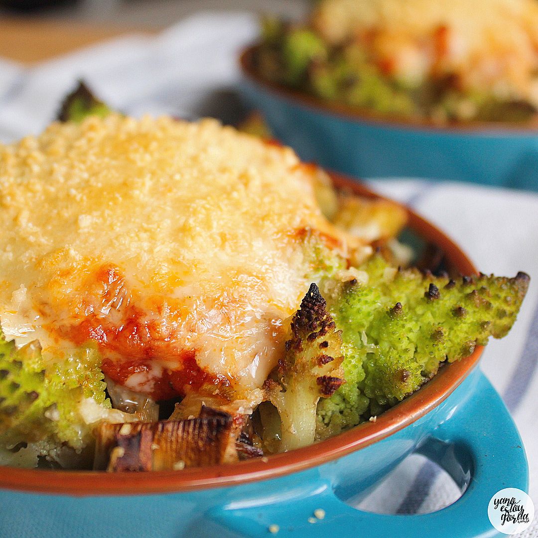 Romanescu gratinado con queso proteínico Romanescu gratinado con queso proteínico