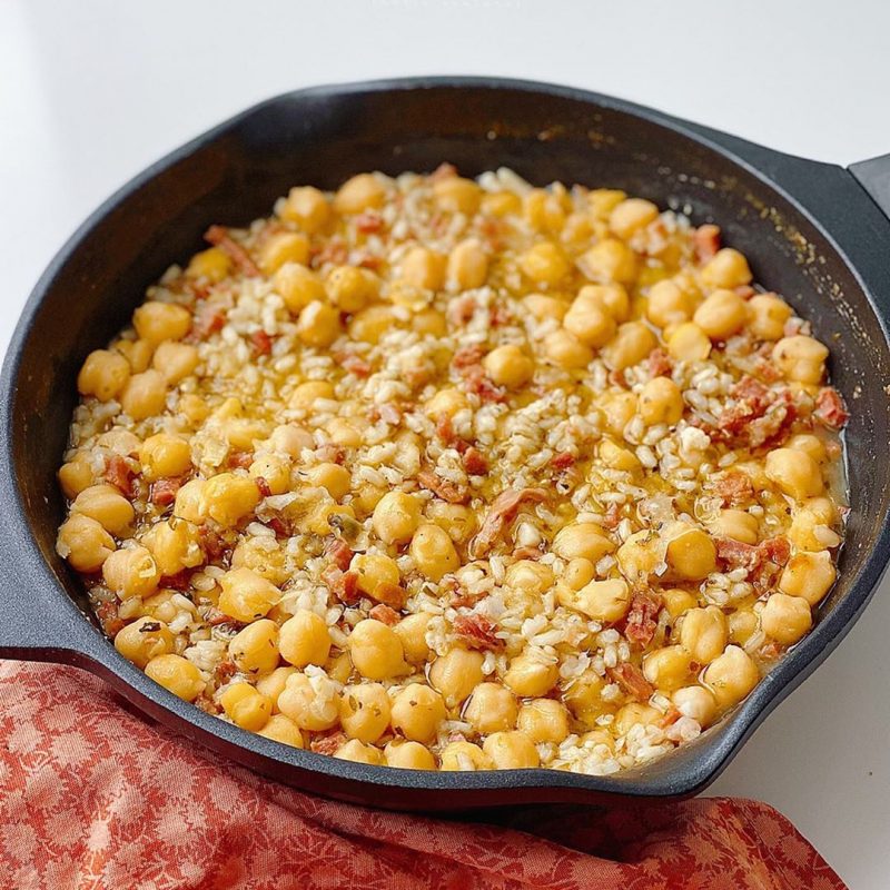 5 RECETAS DELICIOSAS CON GARBANZOS PARA DISFRUTAR EN FAMILIA 5 RECETAS DELICIOSAS CON GARBANZOS PARA DISFRUTAR EN FAMILIA