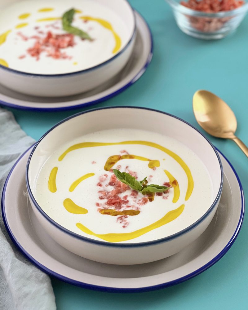 CREMA LIGERA DE MELÓN CON JAMÓN CREMA LIGERA DE MELÓN CON JAMÓN