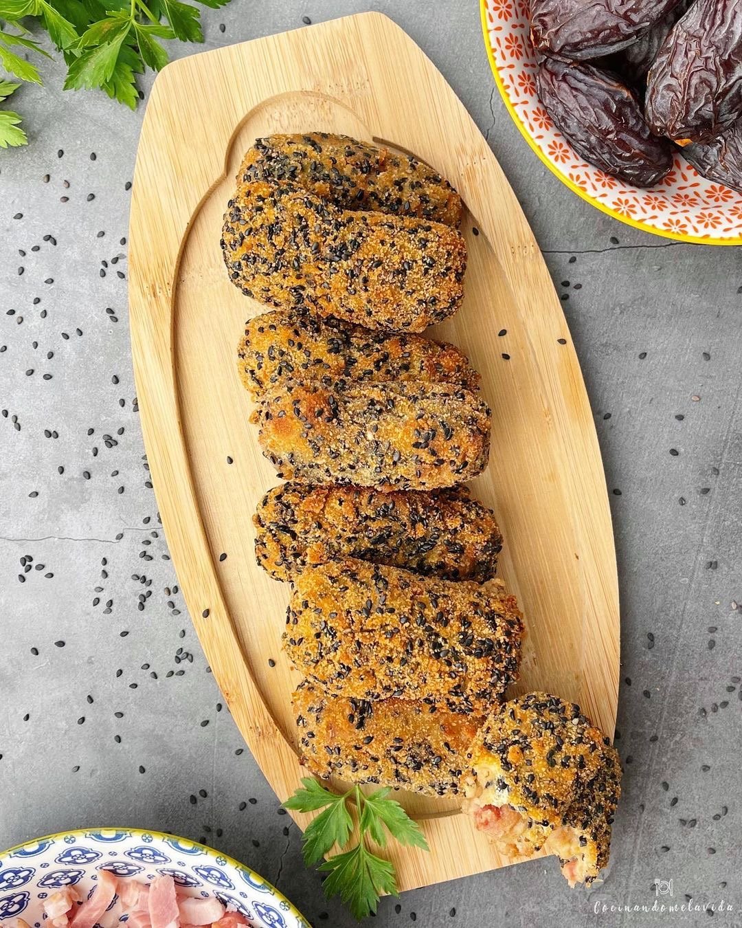 CROQUETAS DE DÁTILES Y BEICON