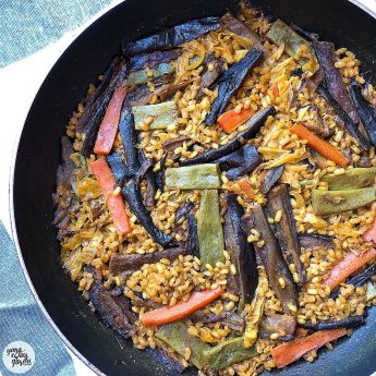 Arroz integral al curry con verduras