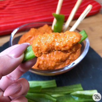 Hummus de lentejas con pimientos