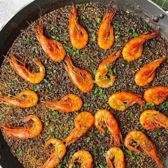 ARROZ NEGRO CON GAMBA ROJA