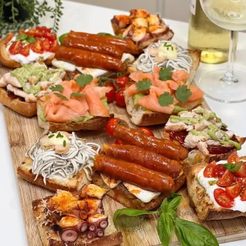 TOSTAS PARA CENAR CON AMIGOS