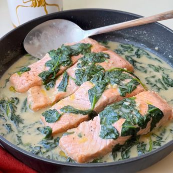 SALMÓN CON ESPINACAS