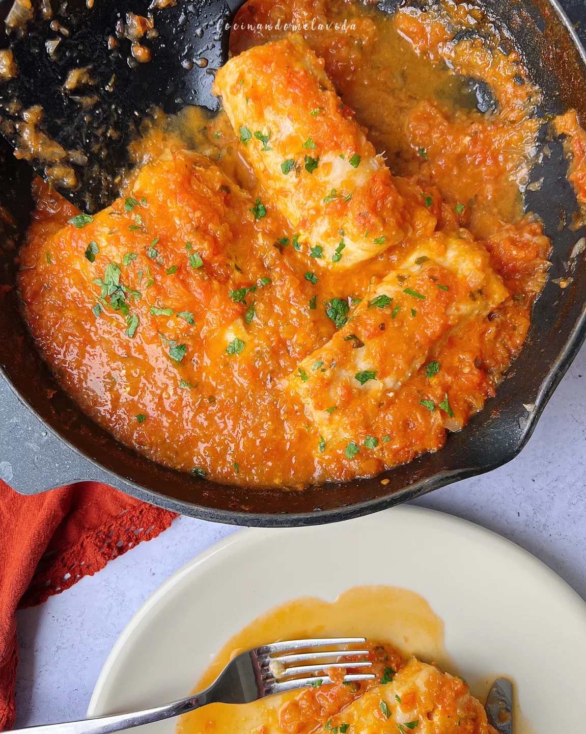 MERLUZA EN SALSA DE TOMATE