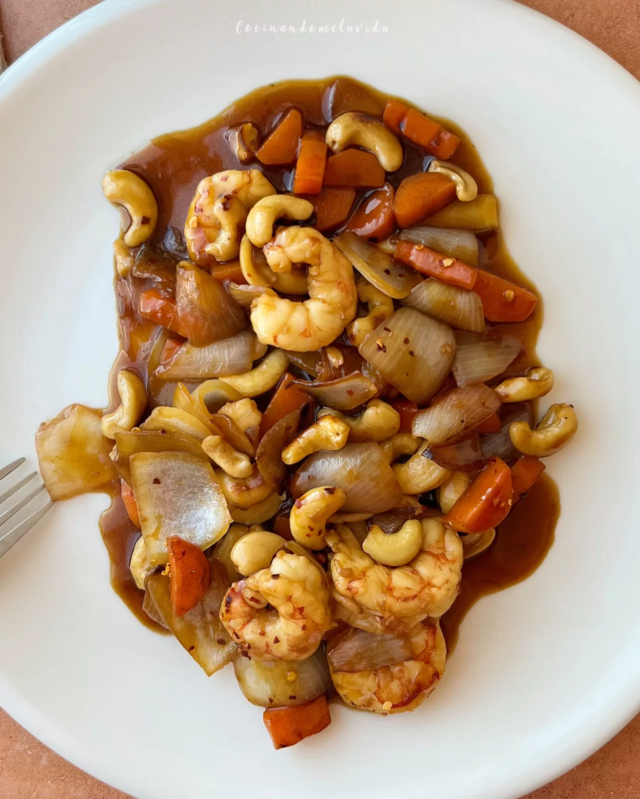 GAMBAS CON ANACARDOS