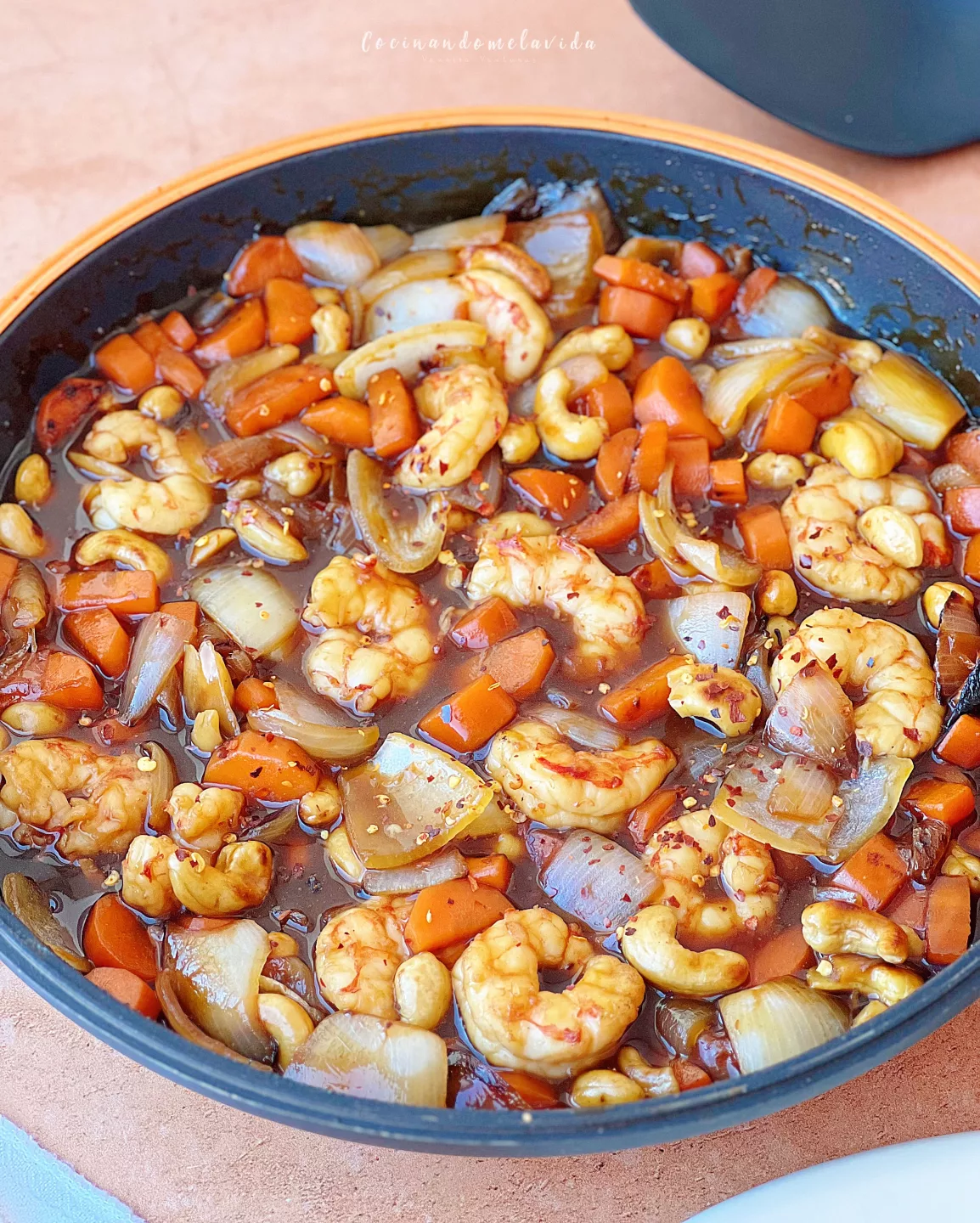 GAMBAS CON ANACARDOS