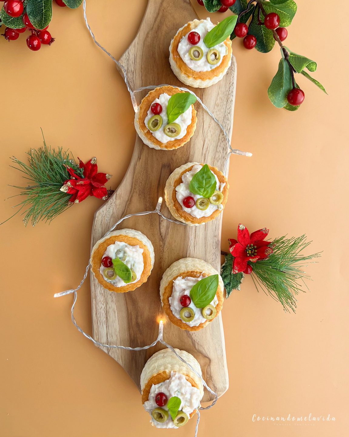 VOLOVANES RELLENOS DE ATÚN CREMOSO