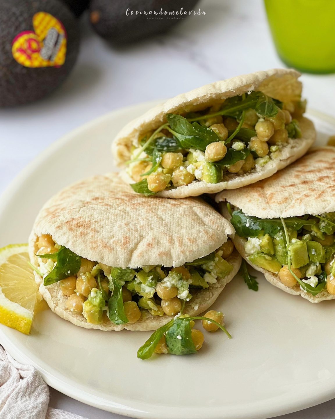 PAN PITA CON GARBANZOS
