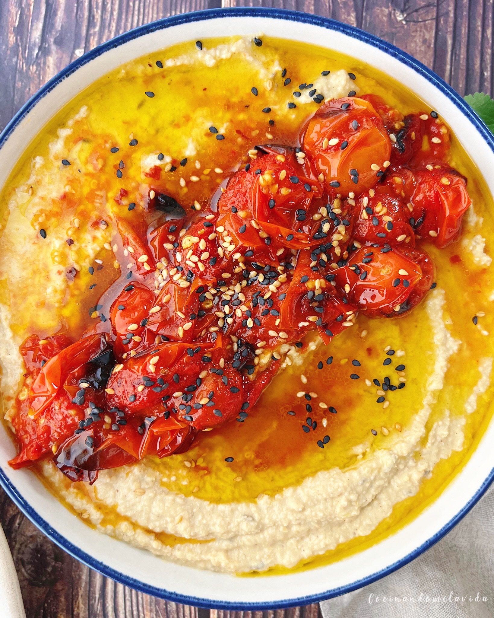 PAN NAAN Y HUMMUS CASERO PAN NAAN Y HUMMUS CASERO
