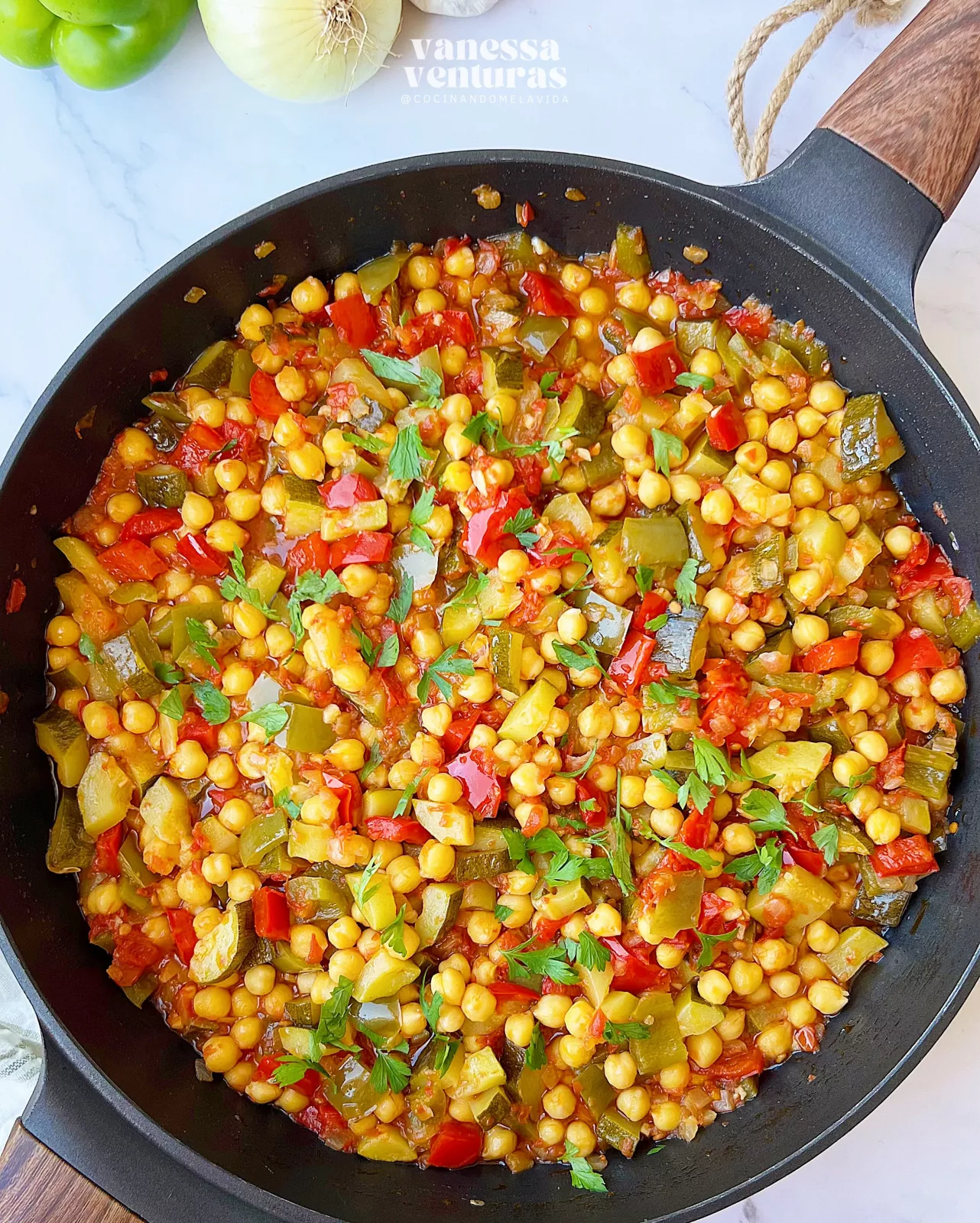 PISTO CON GARBANZOS