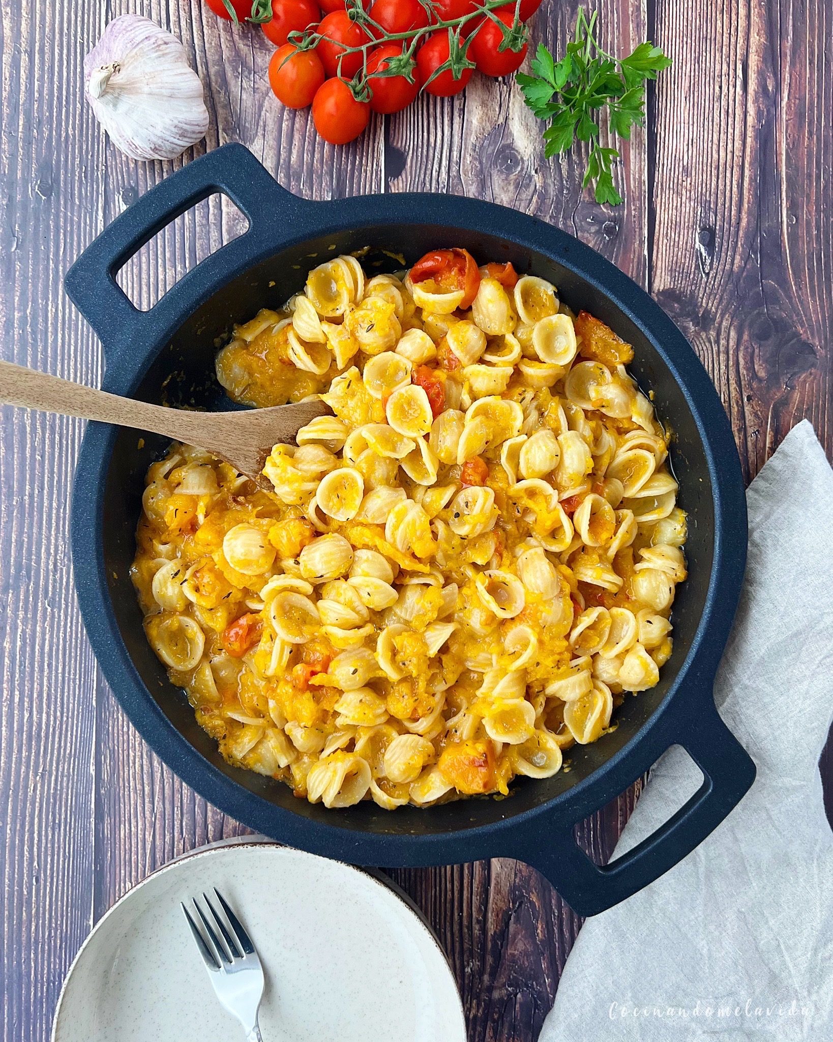 PASTA CON CALABAZA Y QUESO DE CABRA PASTA CON CALABAZA Y QUESO DE CABRA