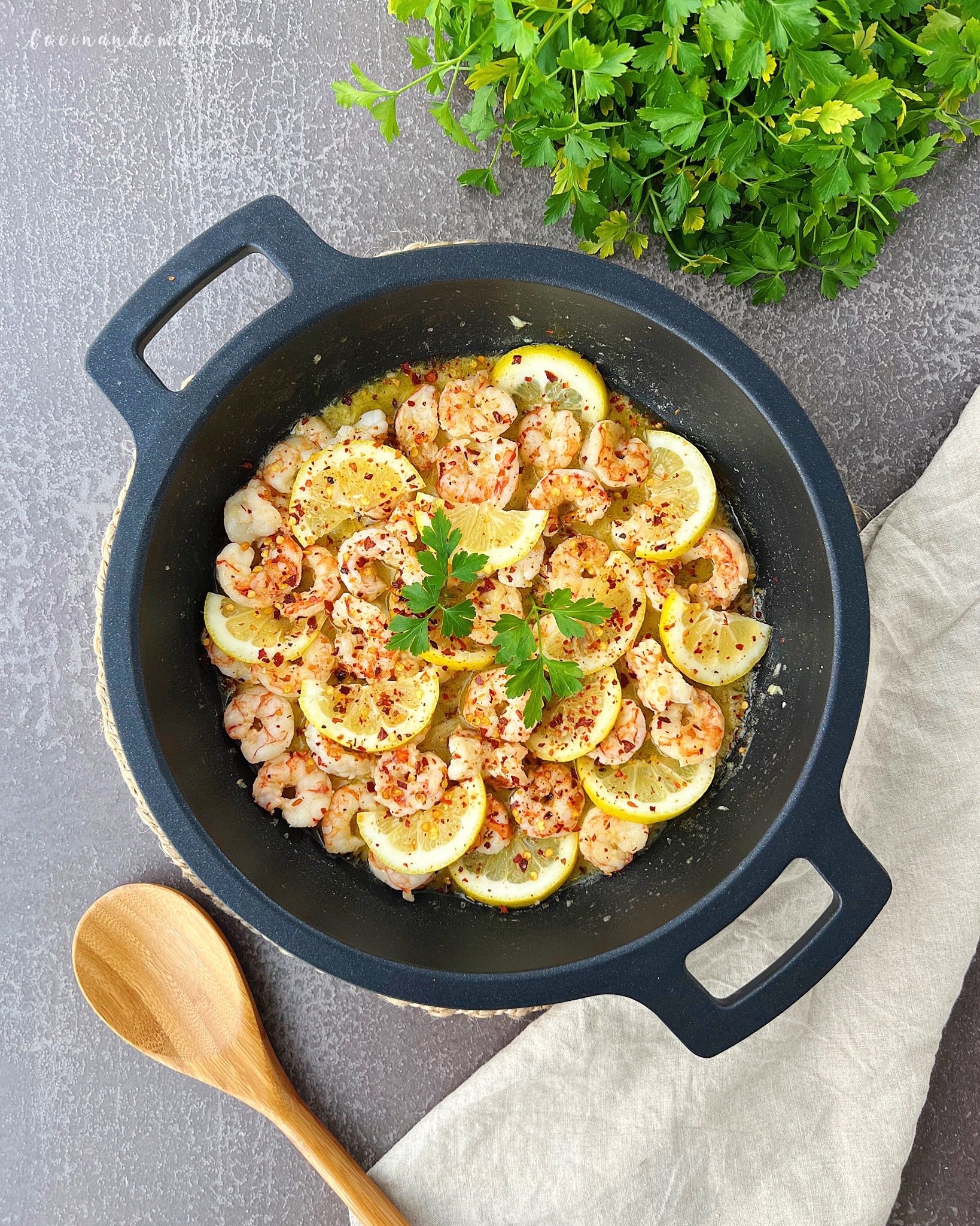 GAMBONES CON LIMÓN Y CAYENA GAMBONES CON LIMÓN Y CAYENA