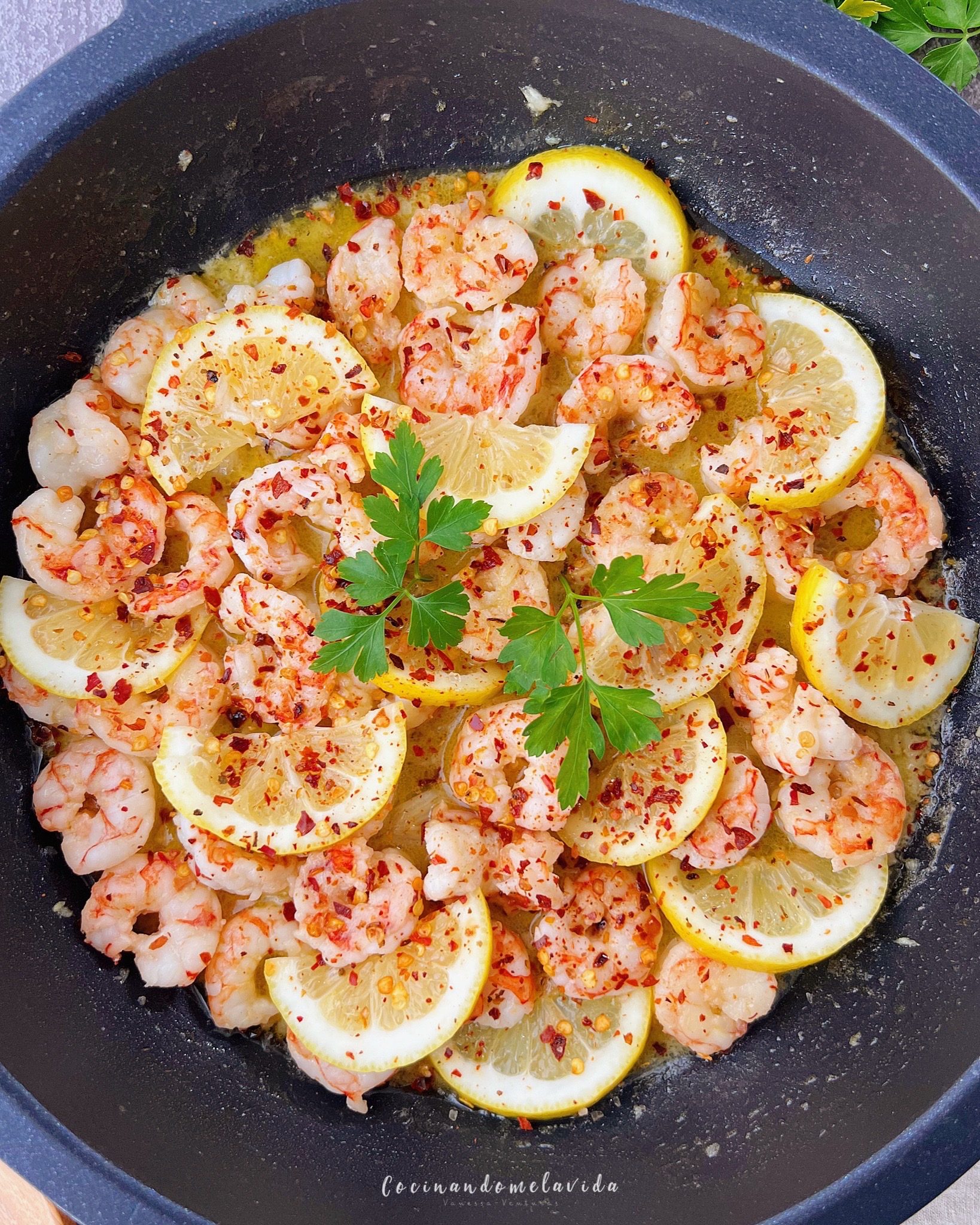 GAMBONES CON LIMÓN Y CAYENA GAMBONES CON LIMÓN Y CAYENA